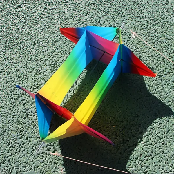 S7919fd5c2af044a08c663bacf004f474J PE Rotating Fish Kite for Children